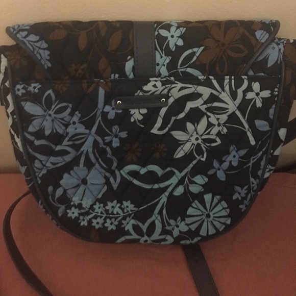 New Vera Bradley crossbody - Picture 3 of 6